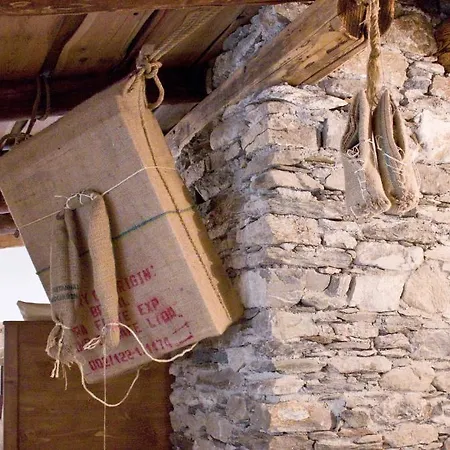 Contrada Beltramelli Appart hôtel Villa di Tirano