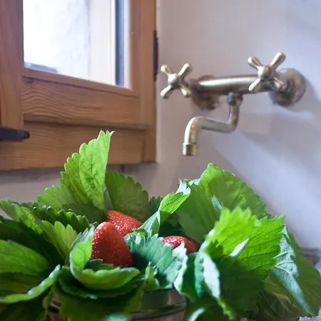 Ξενοδοχείο με διαμερίσματα Contrada Beltramelli 3*