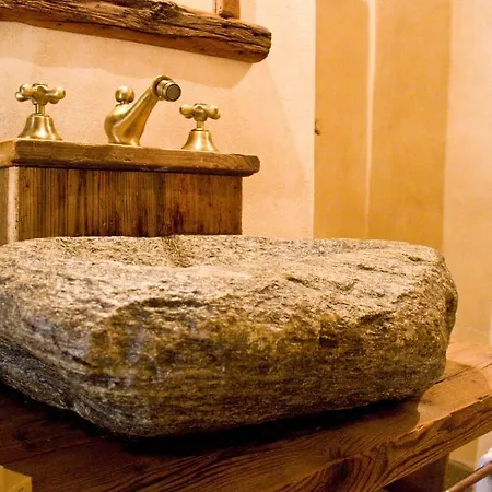 Ξενοδοχείο με διαμερίσματα Contrada Beltramelli 3*