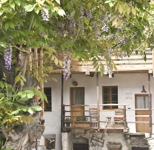 Contrada Beltramelli 3* Villa di Tirano