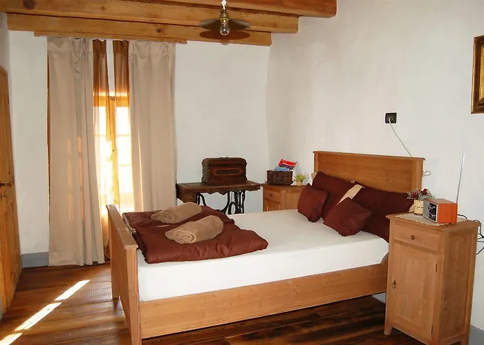 Contrada Beltramelli 3* Villa di Tirano